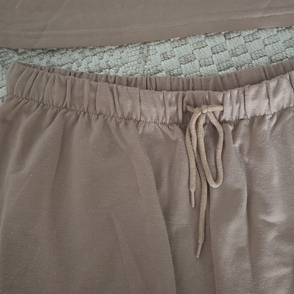 Sleep Tank & Shorts Set - Picture 2 of 6